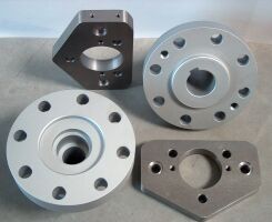 Clutch and basic pieces for valve house